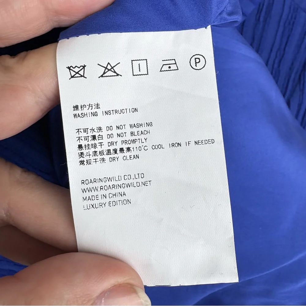 ROARINGWILD Pleated Plisse Textured Cobalt Blue Button Front Jacket Streetwear